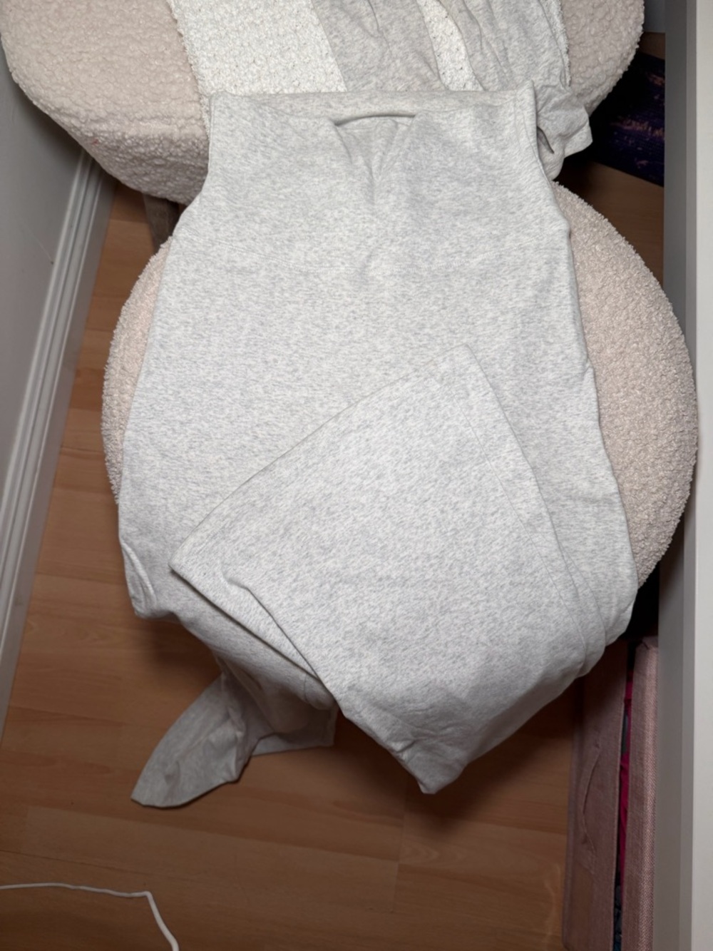 PCHEEBUM Light grey flares with matching top